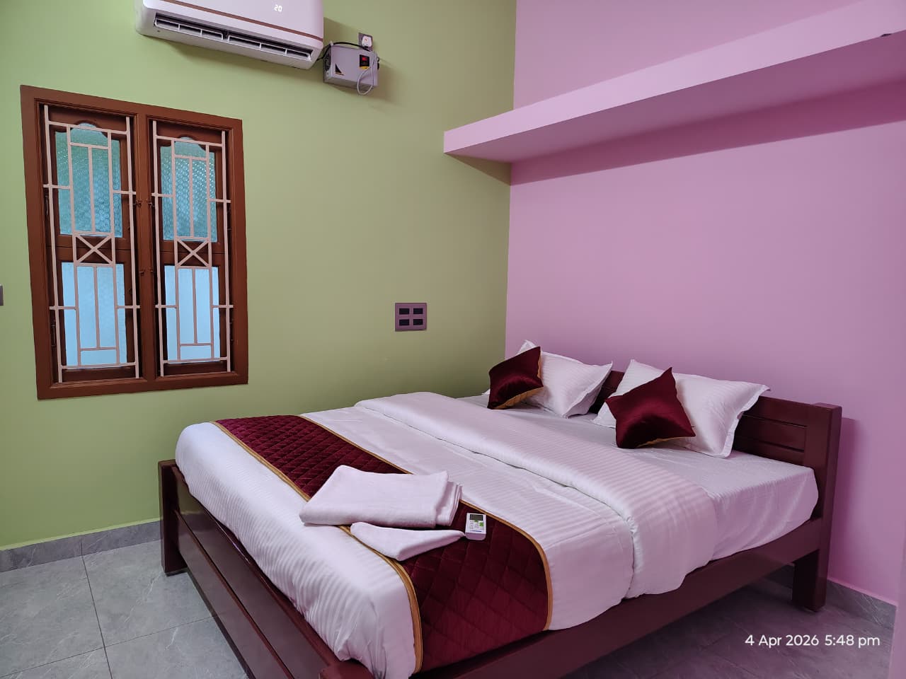 King Bed Room